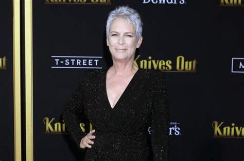 jamie lee curtis breasts|Jamie Lee Curtis’ Measurements: Bra Size, Height, Weight and。